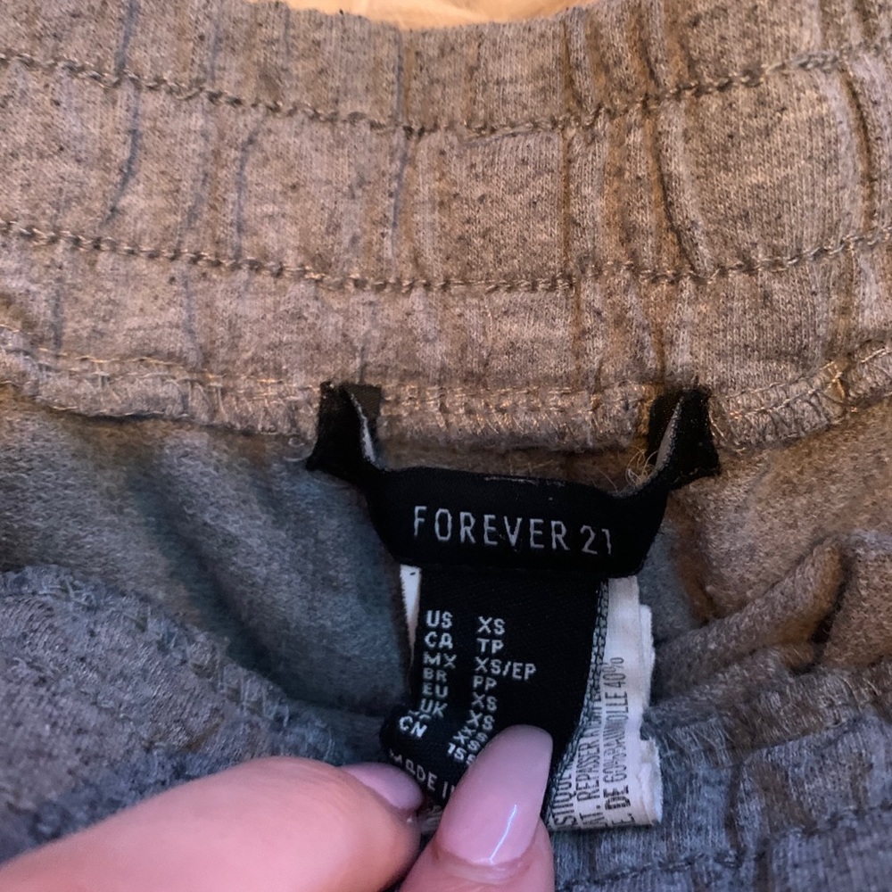 Shorts - Picture 2 of 2